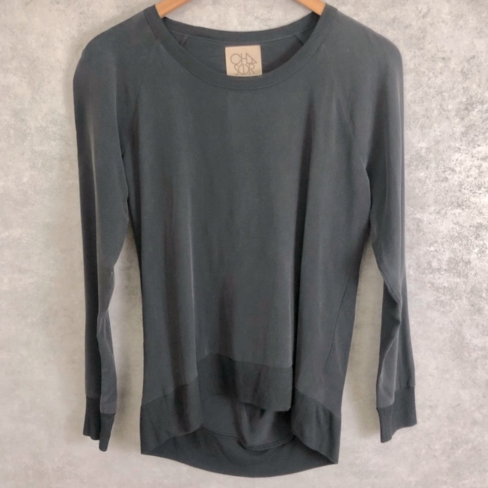 EUC Cut-Out long sleeved beautiful boat neck - Picture 6 of 11
